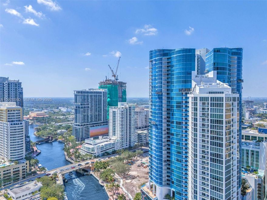 Motivated Seller!  Spacious 1/1.5 in Las Olas River House, Ft Lauderdale's landmark tower. Great entry point into luxury high-rise on the dynamic New River, celebrated Riverwalk & famous Las Olas Blvd. 1300 sq ft & open floor plan with oversized kitchen & primary bath. Walkable urban life at its best! Just a few months way from completing 13M in exterior restoration & common area improvements. Never a better time to buy in River House! The city is completing 15M re-design & renovation to Huizenga Park right next door & adding a 5M Sweetwater Restaurant. Top tier amenities: completely renovated grand lobby with Koi Pond & water feature, stunning new elevator cabs, world class Fitness
Center, sundrenched tropical pool deck (with completion 2nd Q '26.), simply stunning newly unveiled Bistro, Owner's Lounge, Card Room & Game Room.  Hyatt Hotel, Eddie V's, Moxies & Publix just steps away. Pet friendly.  Don't delay, invest in Las Olas River House today!