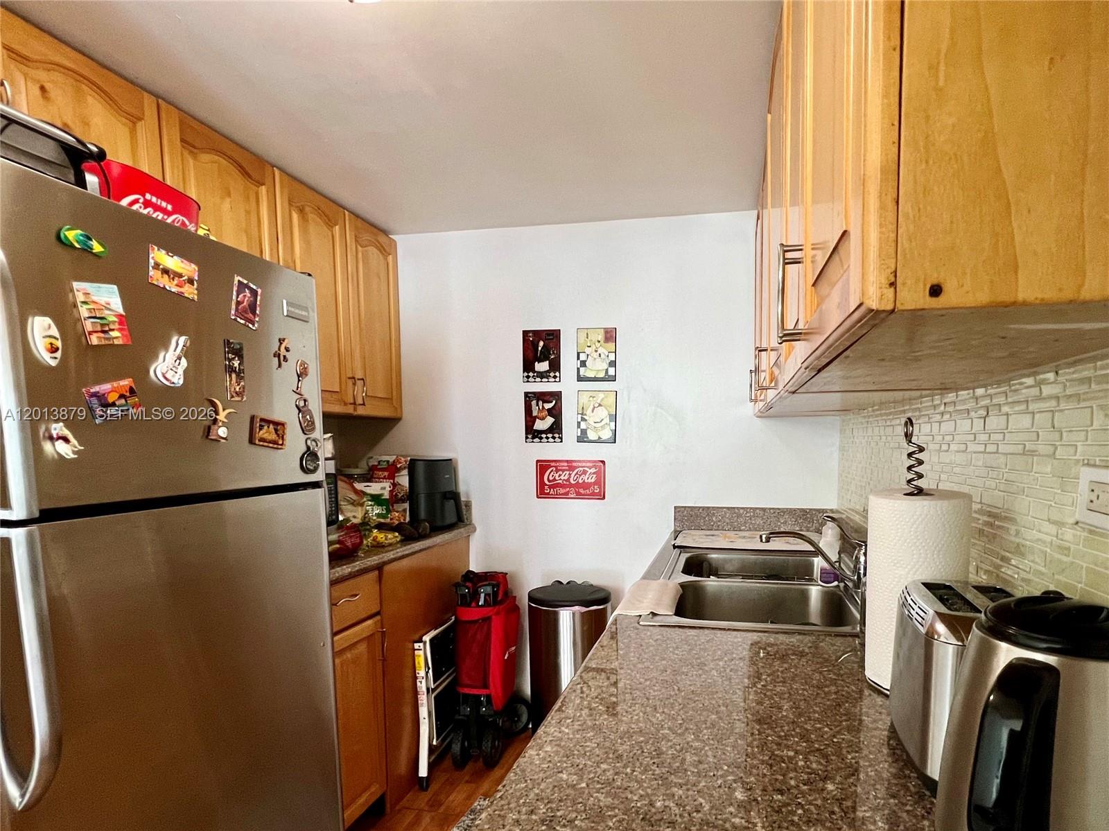 CARIBBEAN TOWERS CONDO - Residential Lease