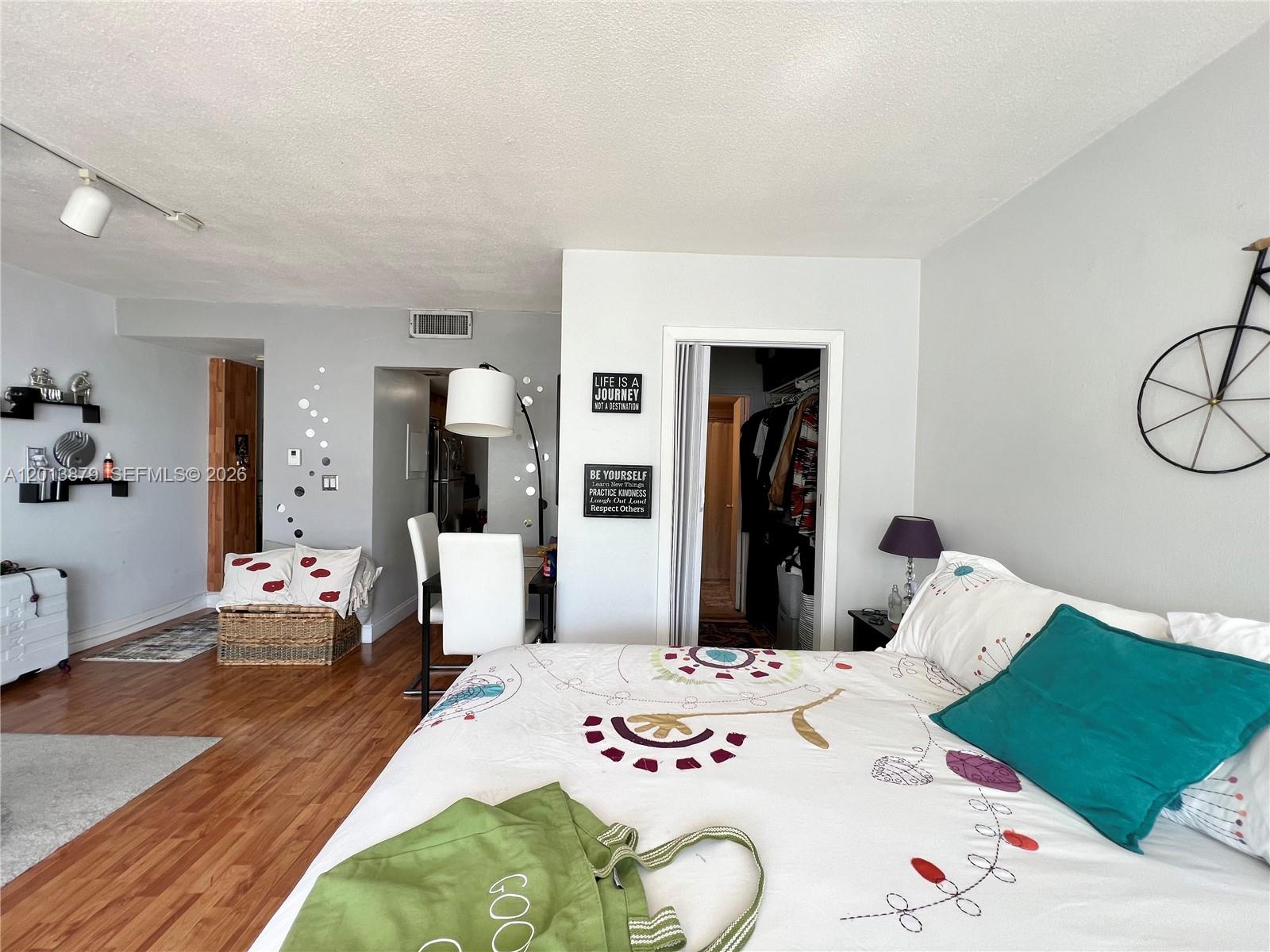 CARIBBEAN TOWERS CONDO - Residential Lease