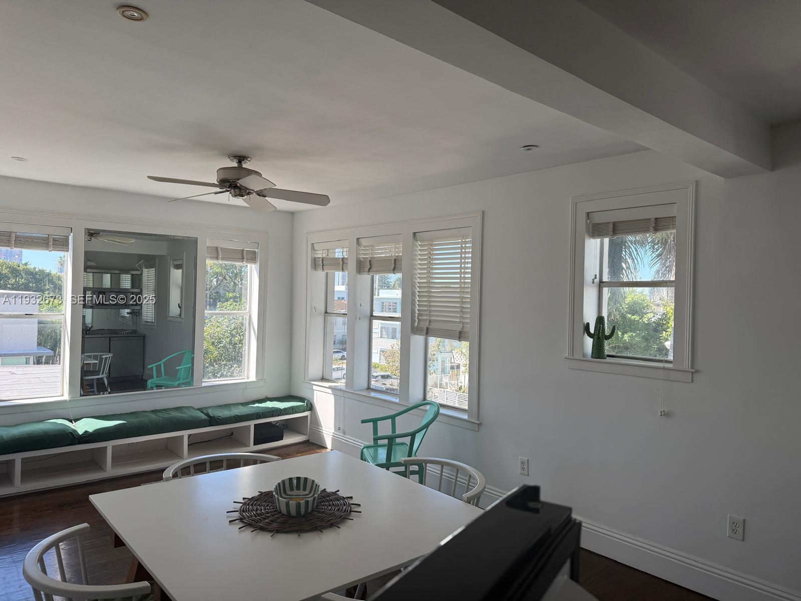 1027 Pennsylvania Ave 301