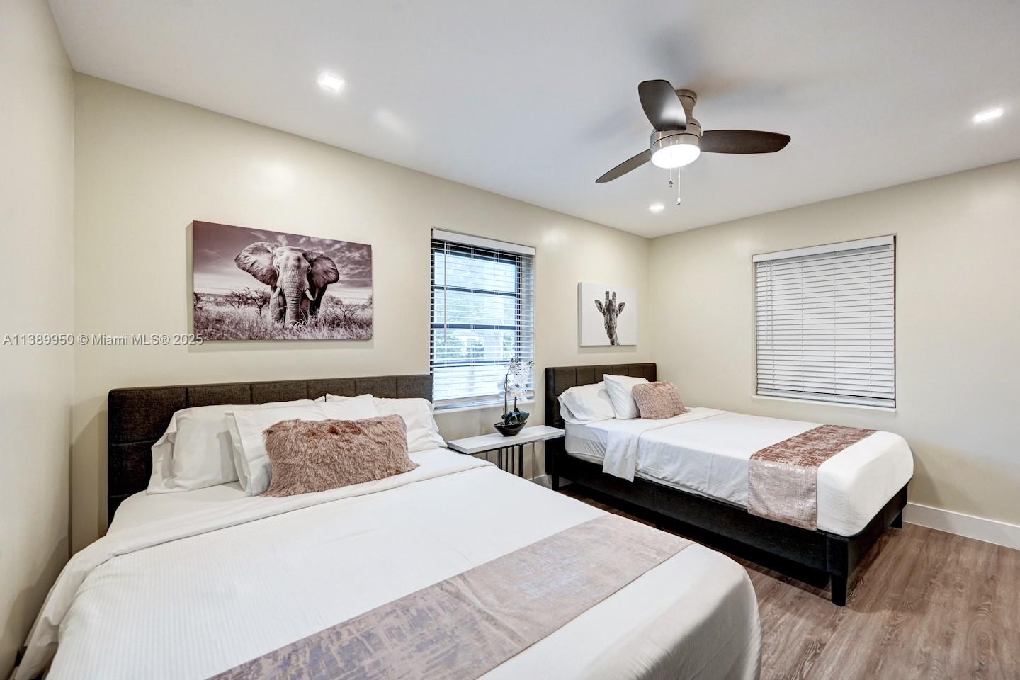 HOLLYWOOD LAKES SECTION - Residential Lease