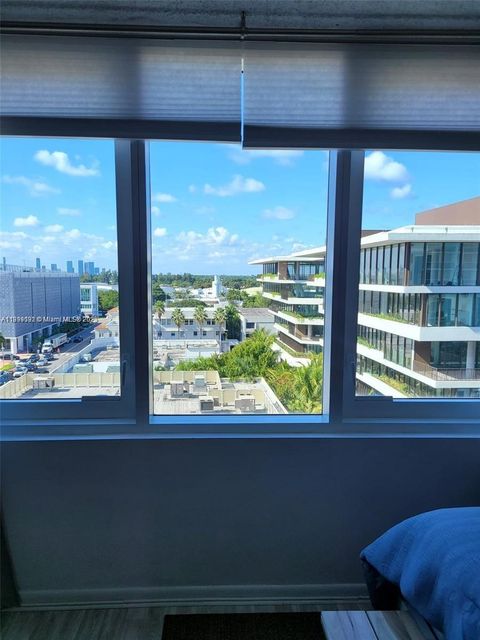 2301 Collins Ave 736 Miami Beach FL 33139