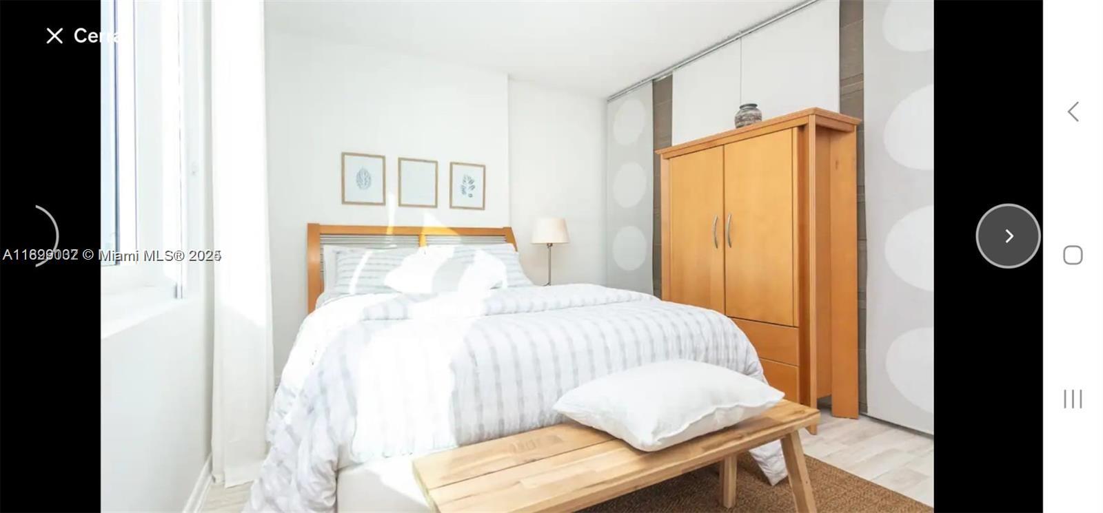 RONEY PALACE CONDO - Residential