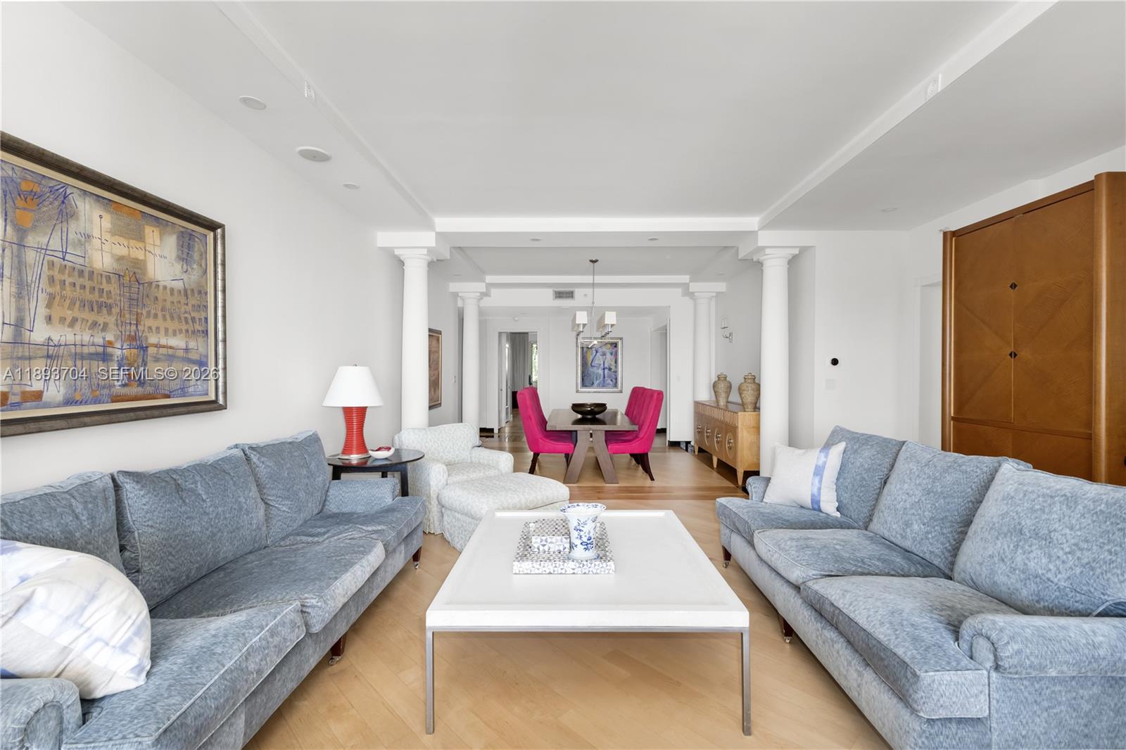 BELLA VISTA MID RISE NORT - Residential