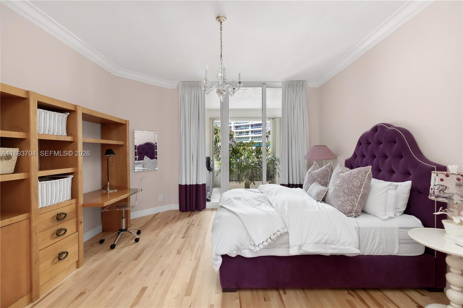 BELLA VISTA MID RISE NORT - Residential