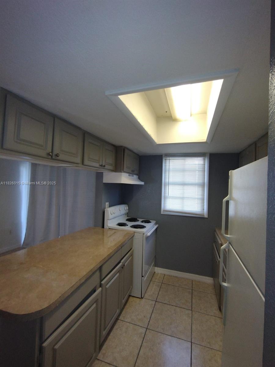 2775 L B Mcleod St. B