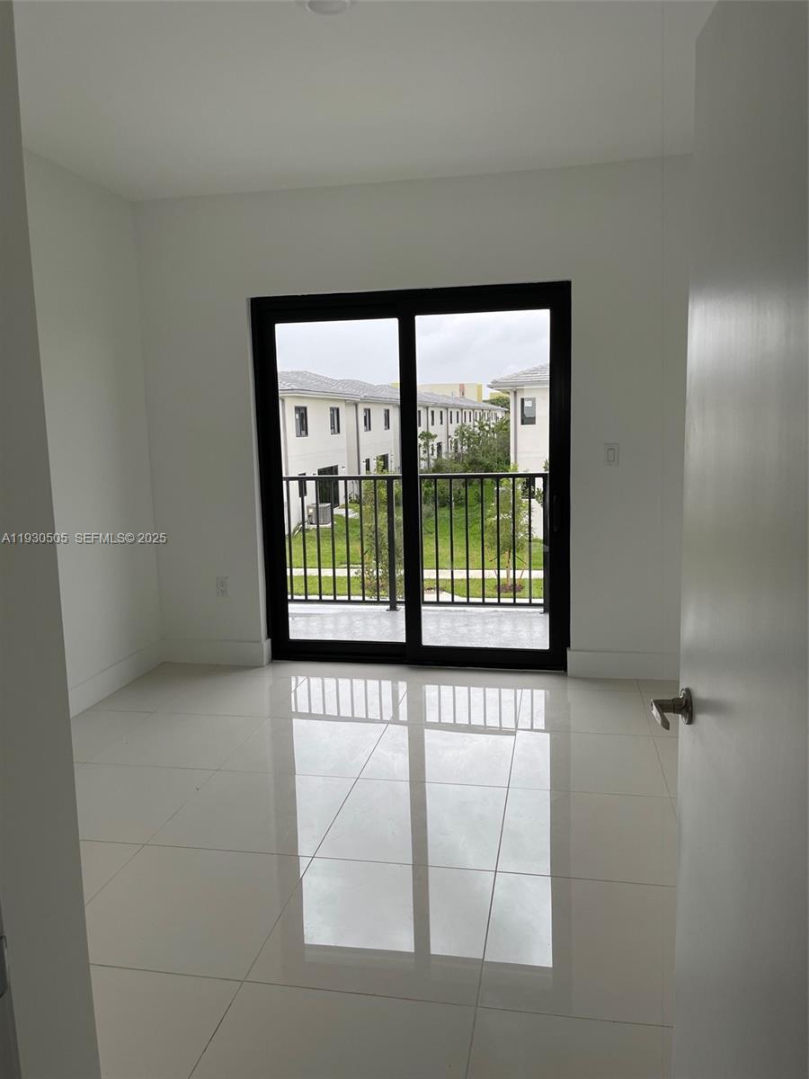 AURORA AT GRAND PALMS - Residential Lease