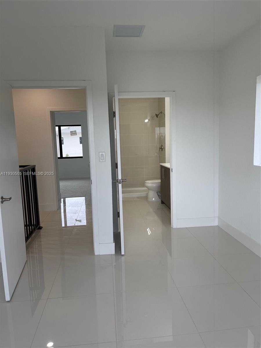 AURORA AT GRAND PALMS - Residential Lease