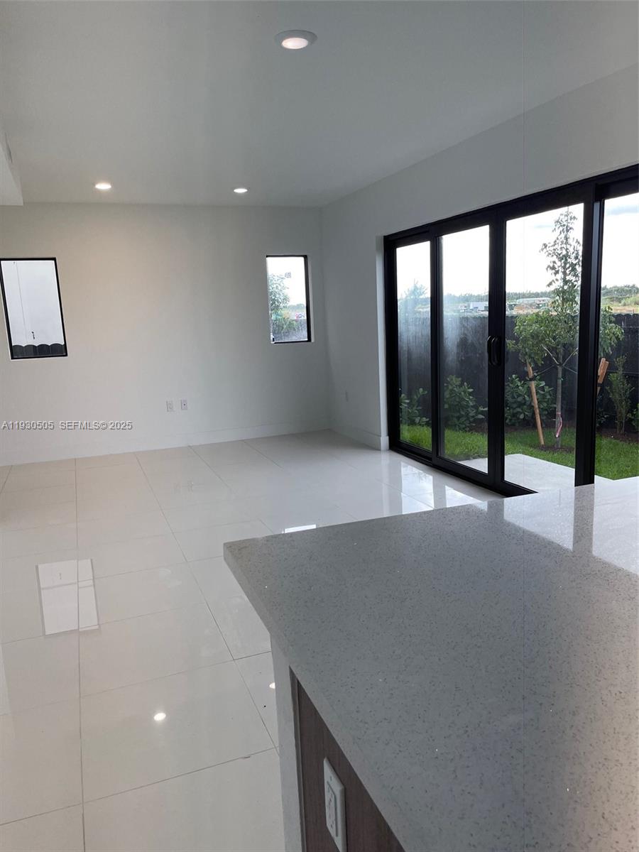 AURORA AT GRAND PALMS - Residential Lease