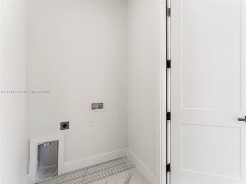 listing image 51