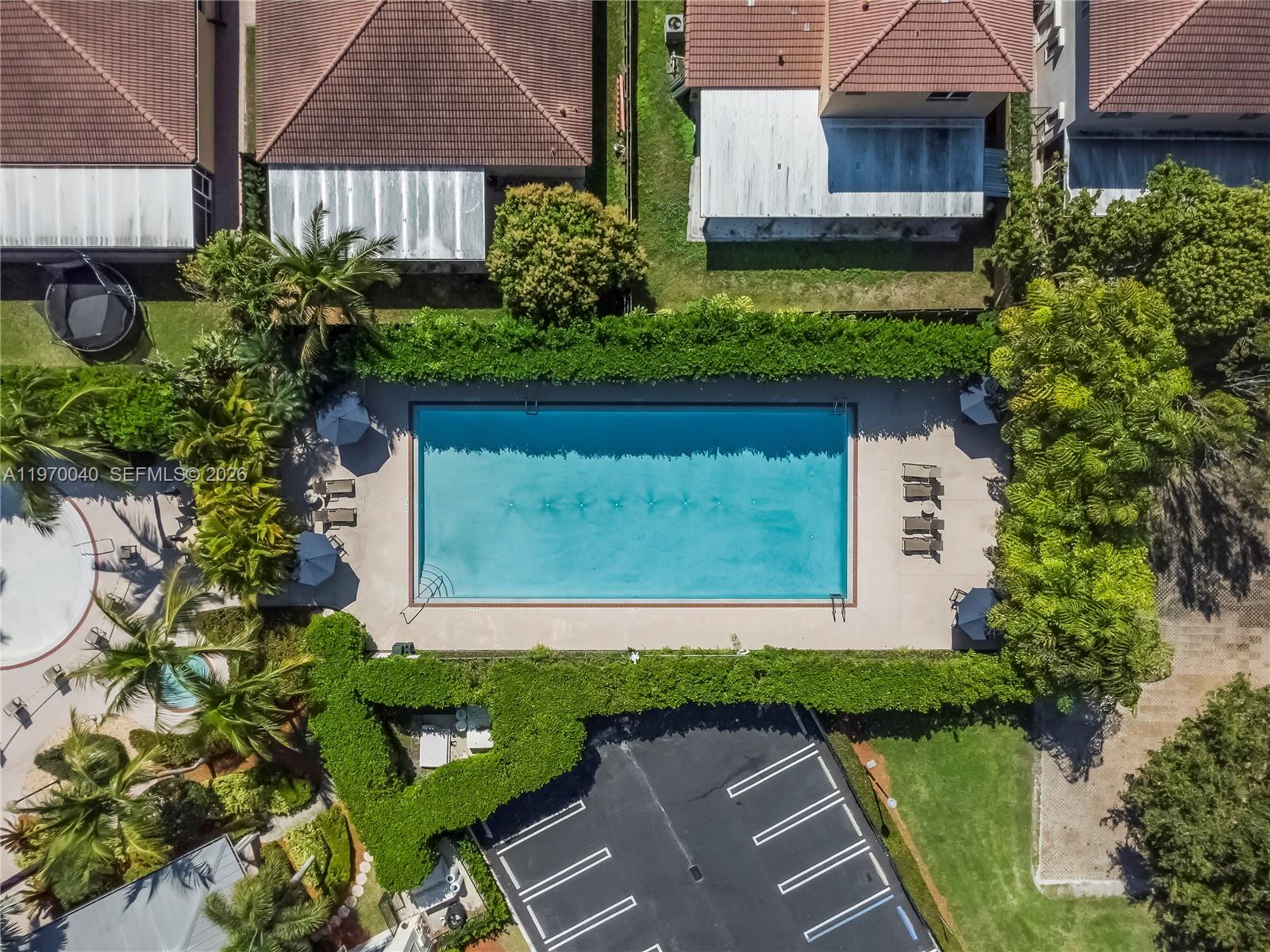 FLORIDIAN BAY ESTATES - Residential