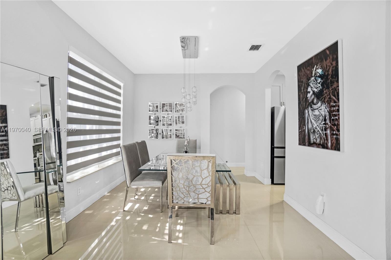 FLORIDIAN BAY ESTATES - Residential