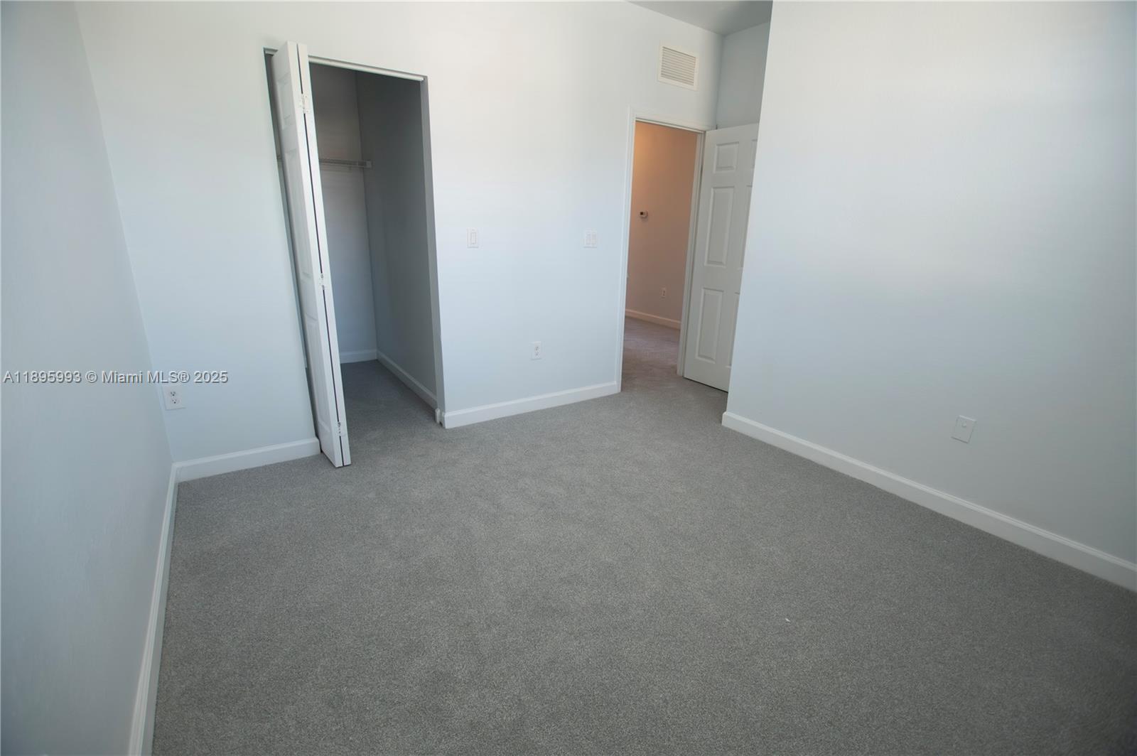 SILVER PALM EAST SECTION - Residential