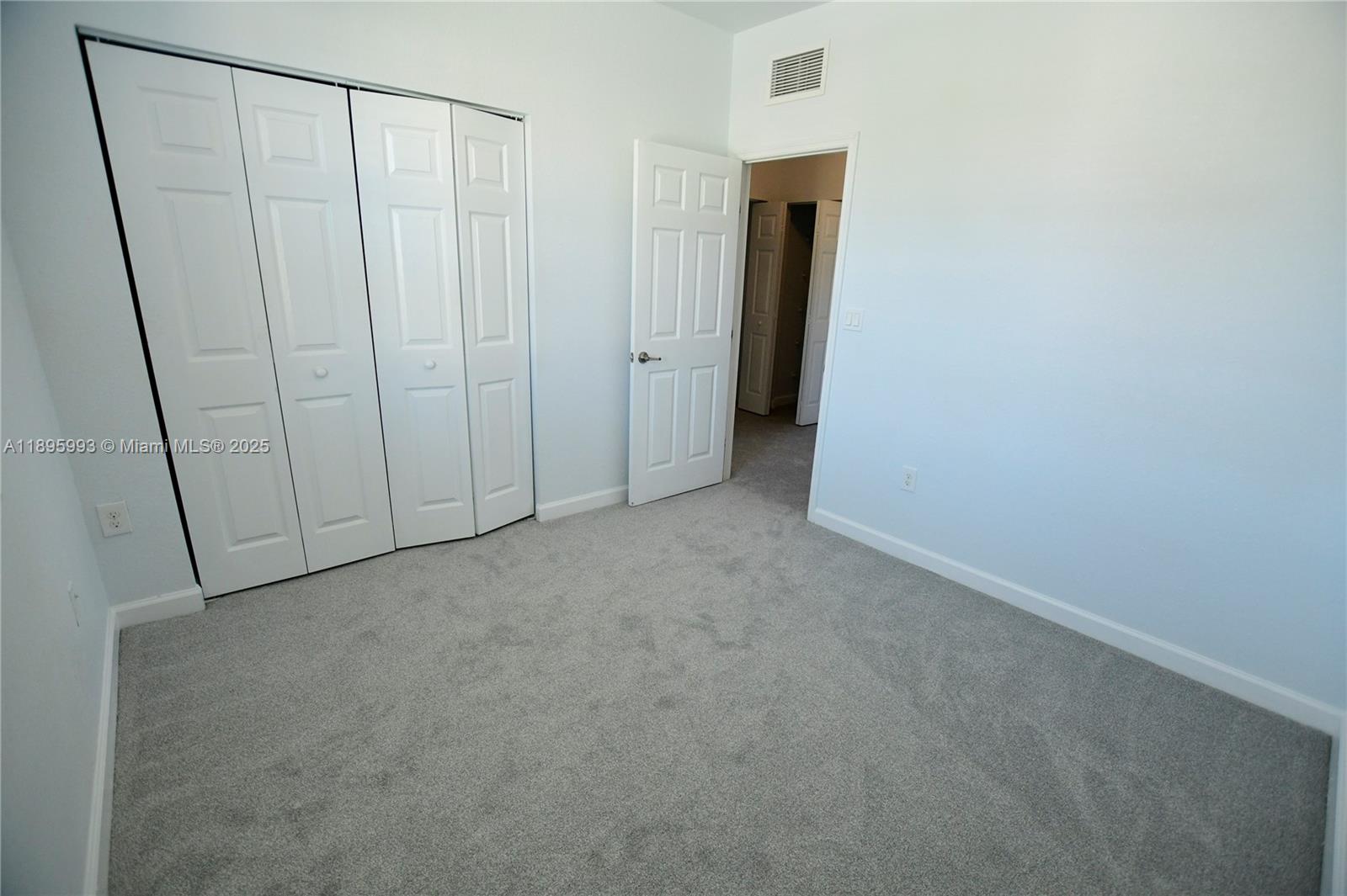 SILVER PALM EAST SECTION - Residential