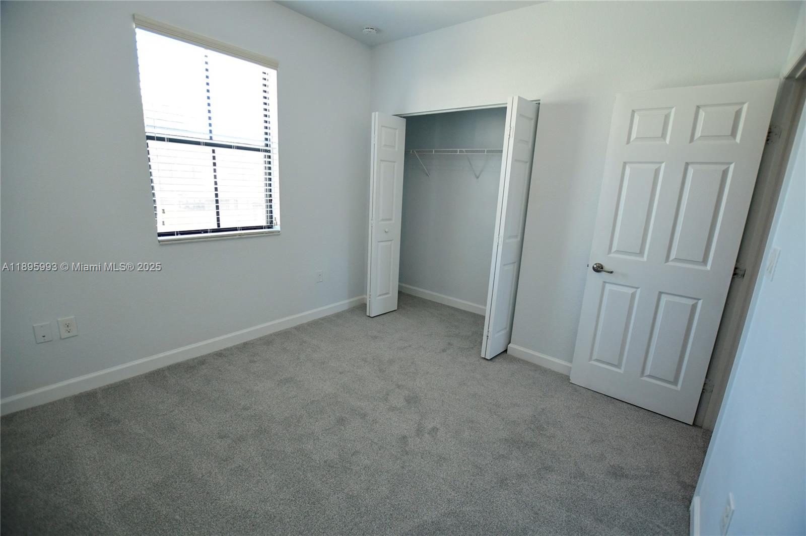 SILVER PALM EAST SECTION - Residential