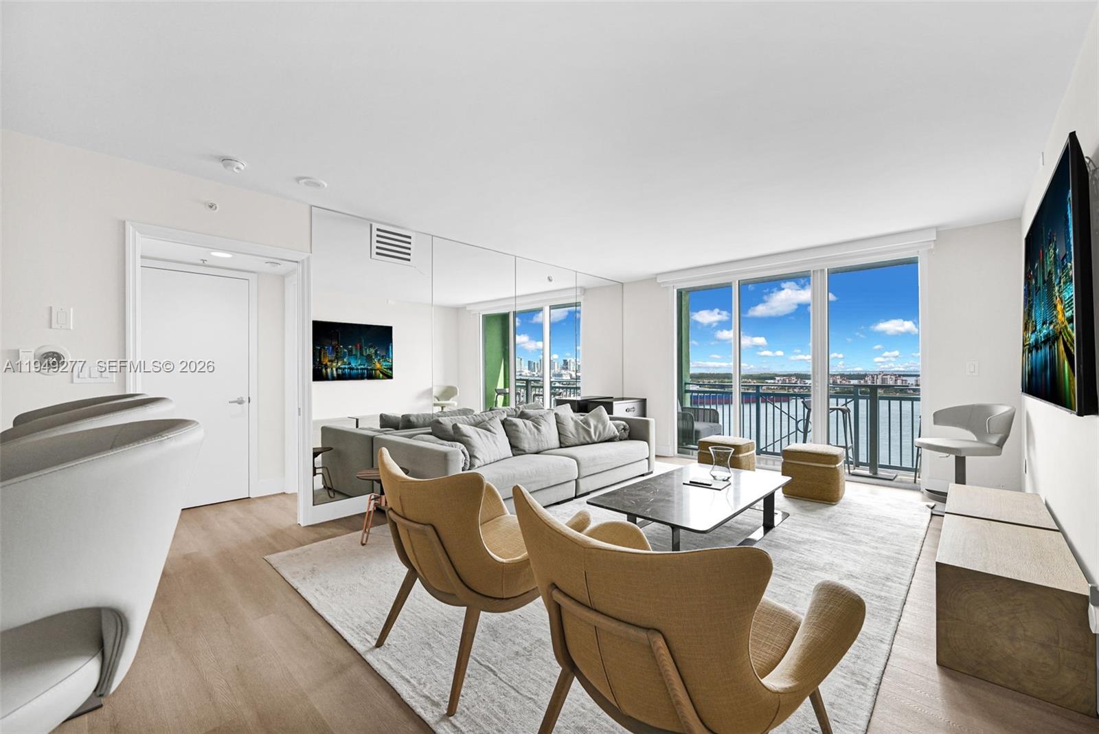 YACHT CLUB AT PORTOFINO C - Residential