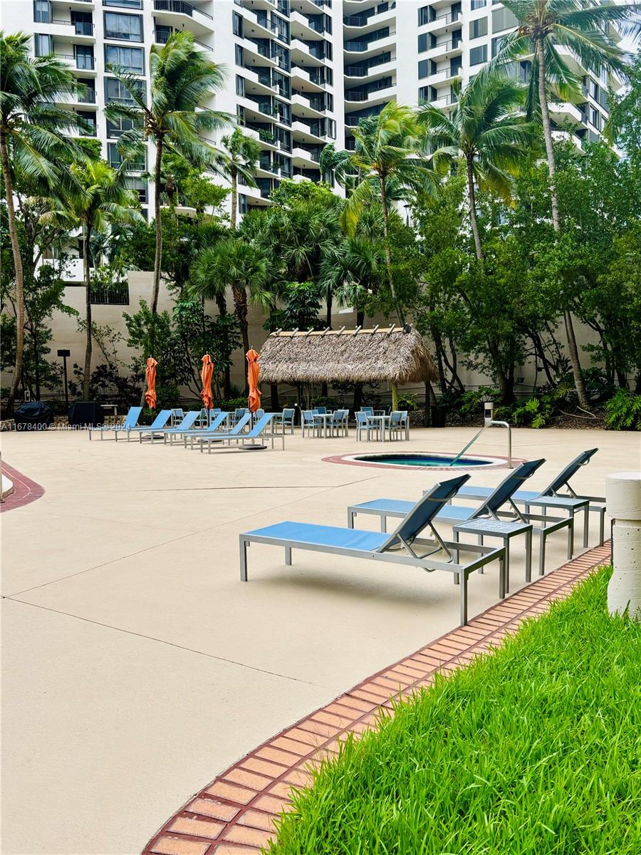 BRICKELL KEY II CONDO - Residential