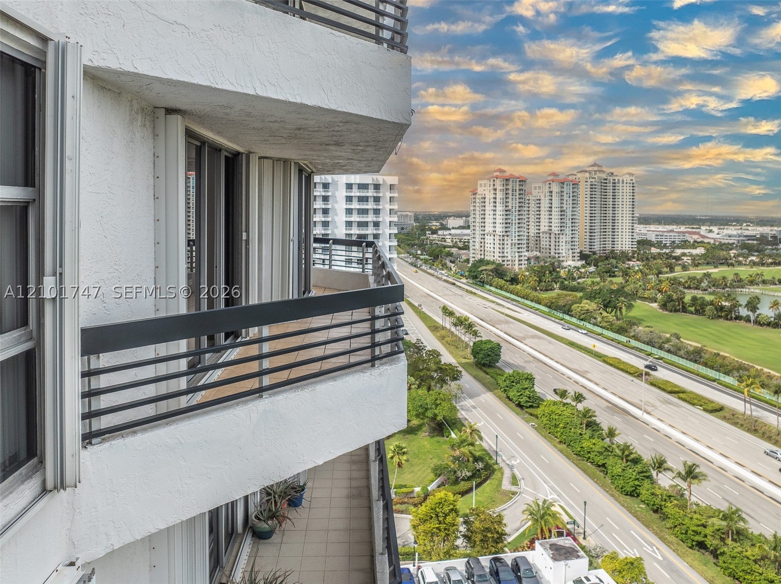 3400 NE 192 ST 1905