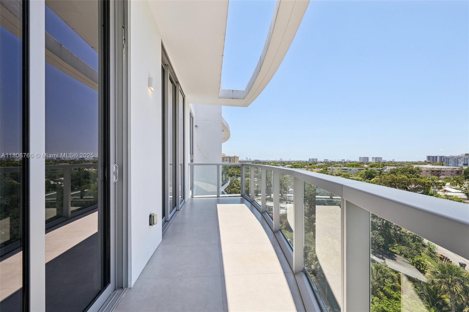 THE HIGHLANDS CONDO - Residential Lease