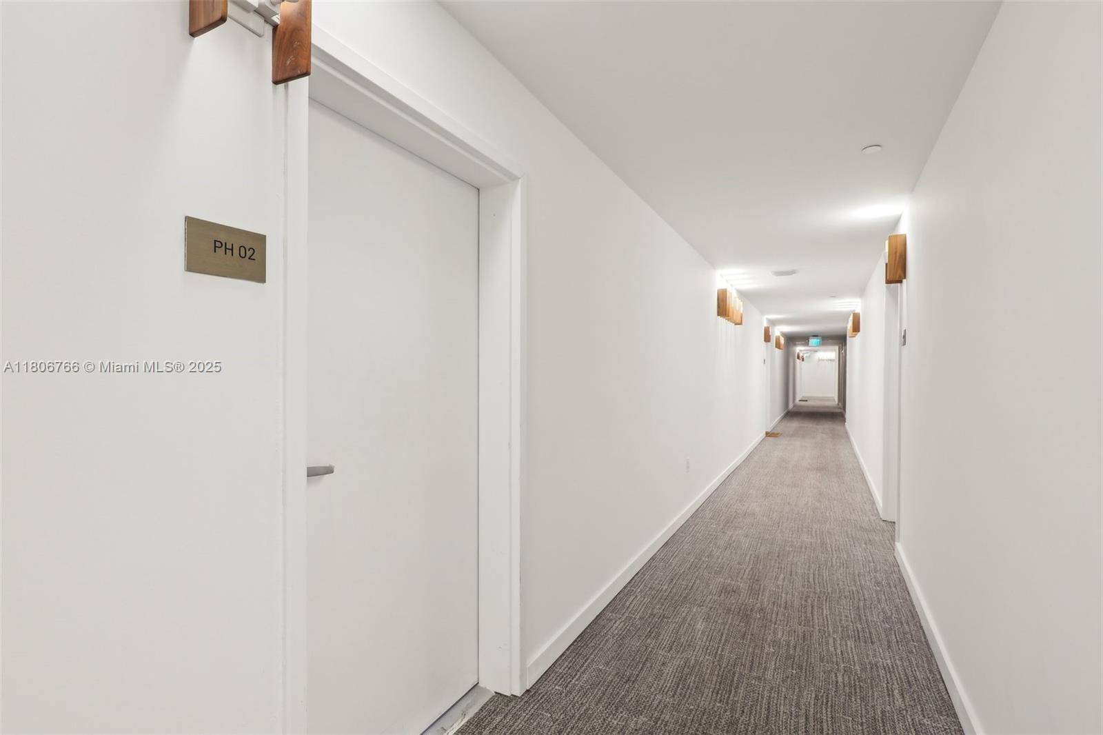 THE HIGHLANDS CONDO - Residential Lease