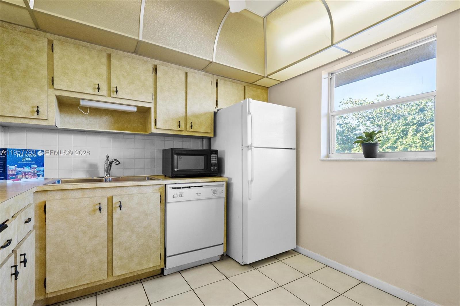 ASHBURY HOUSE - Residential