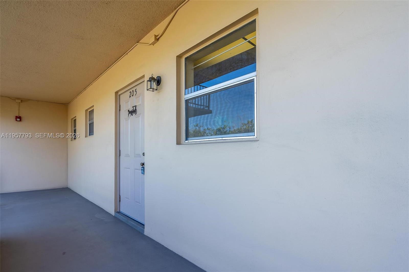 ASHBURY HOUSE - Residential