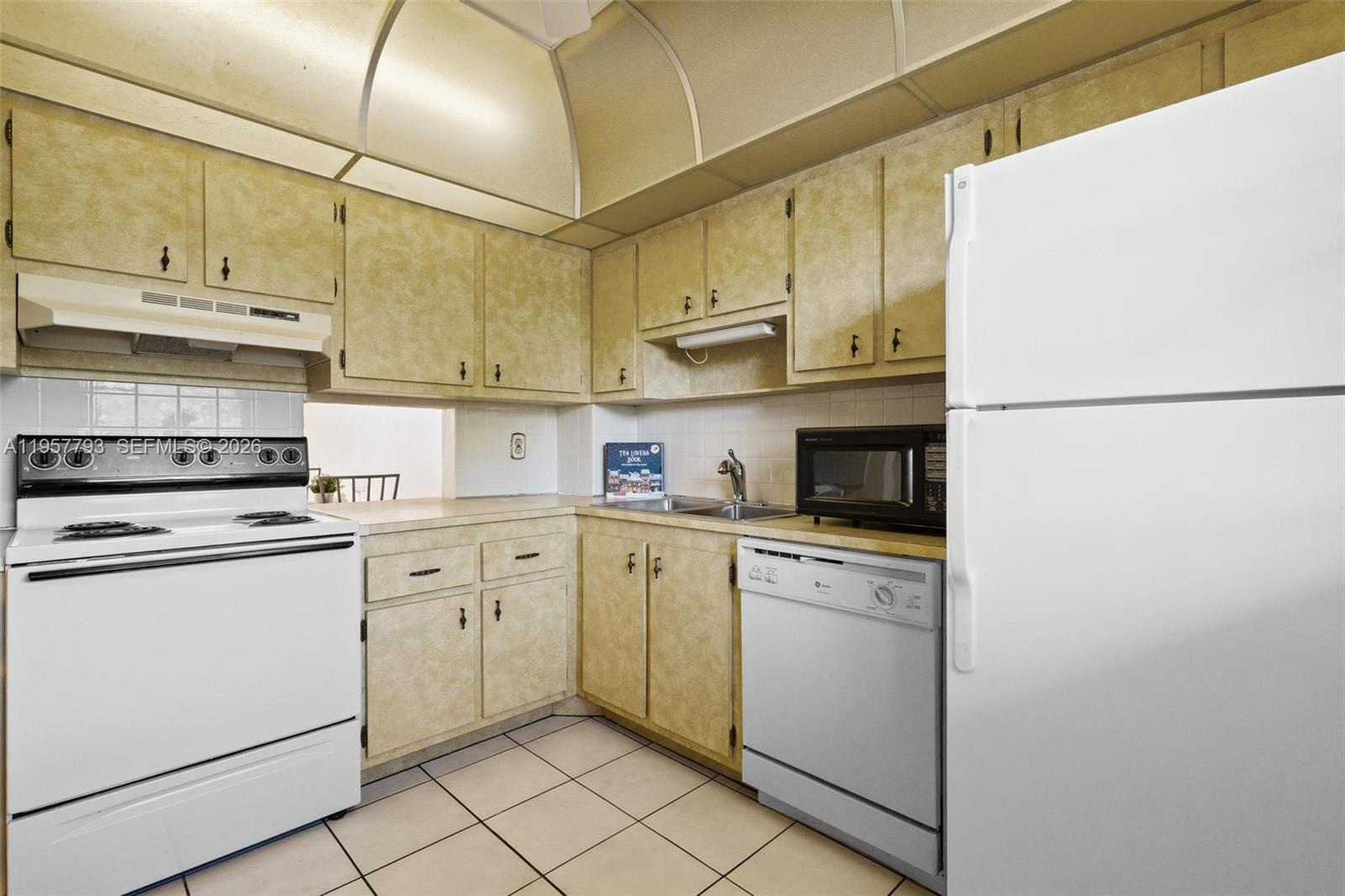 ASHBURY HOUSE - Residential