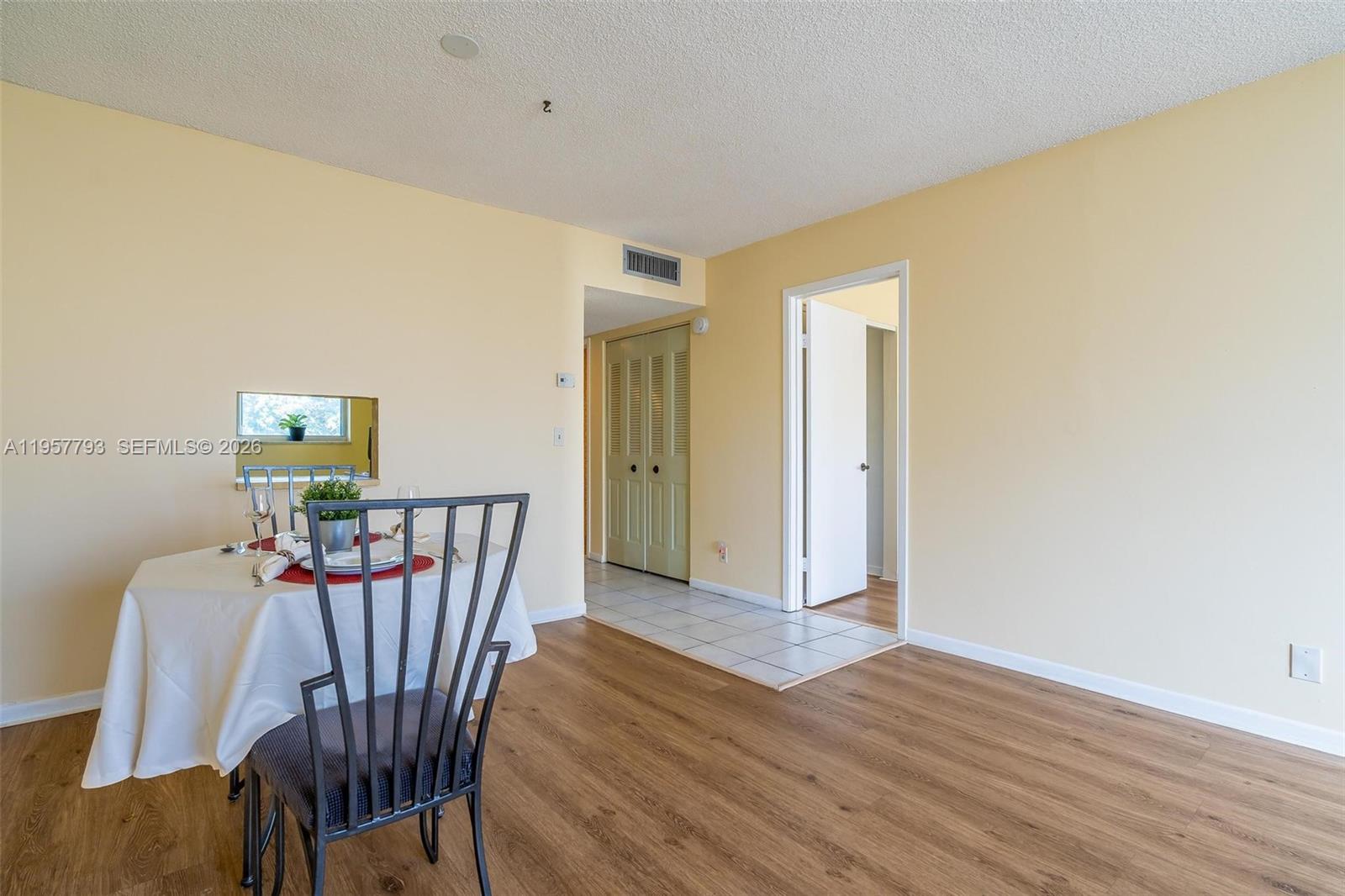 ASHBURY HOUSE - Residential