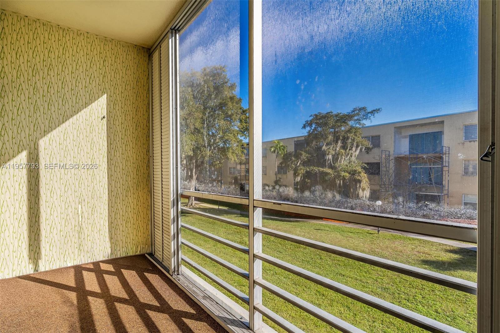 ASHBURY HOUSE - Residential