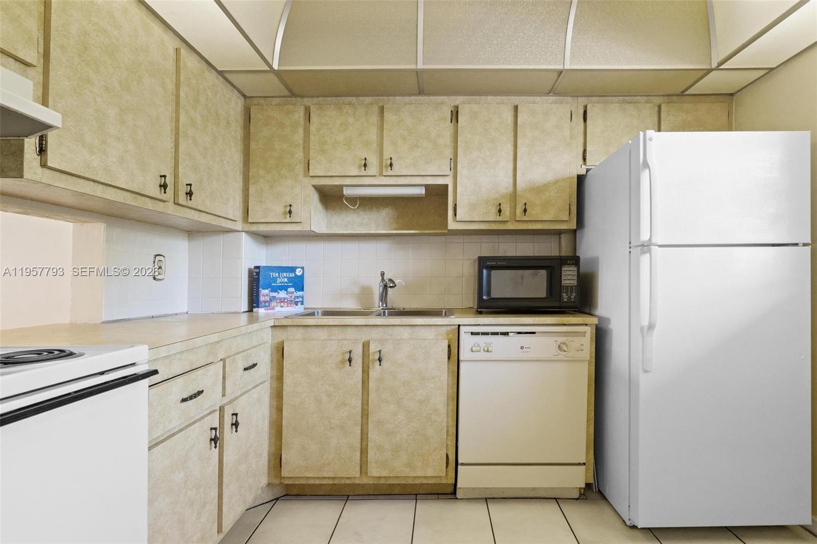 ASHBURY HOUSE - Residential