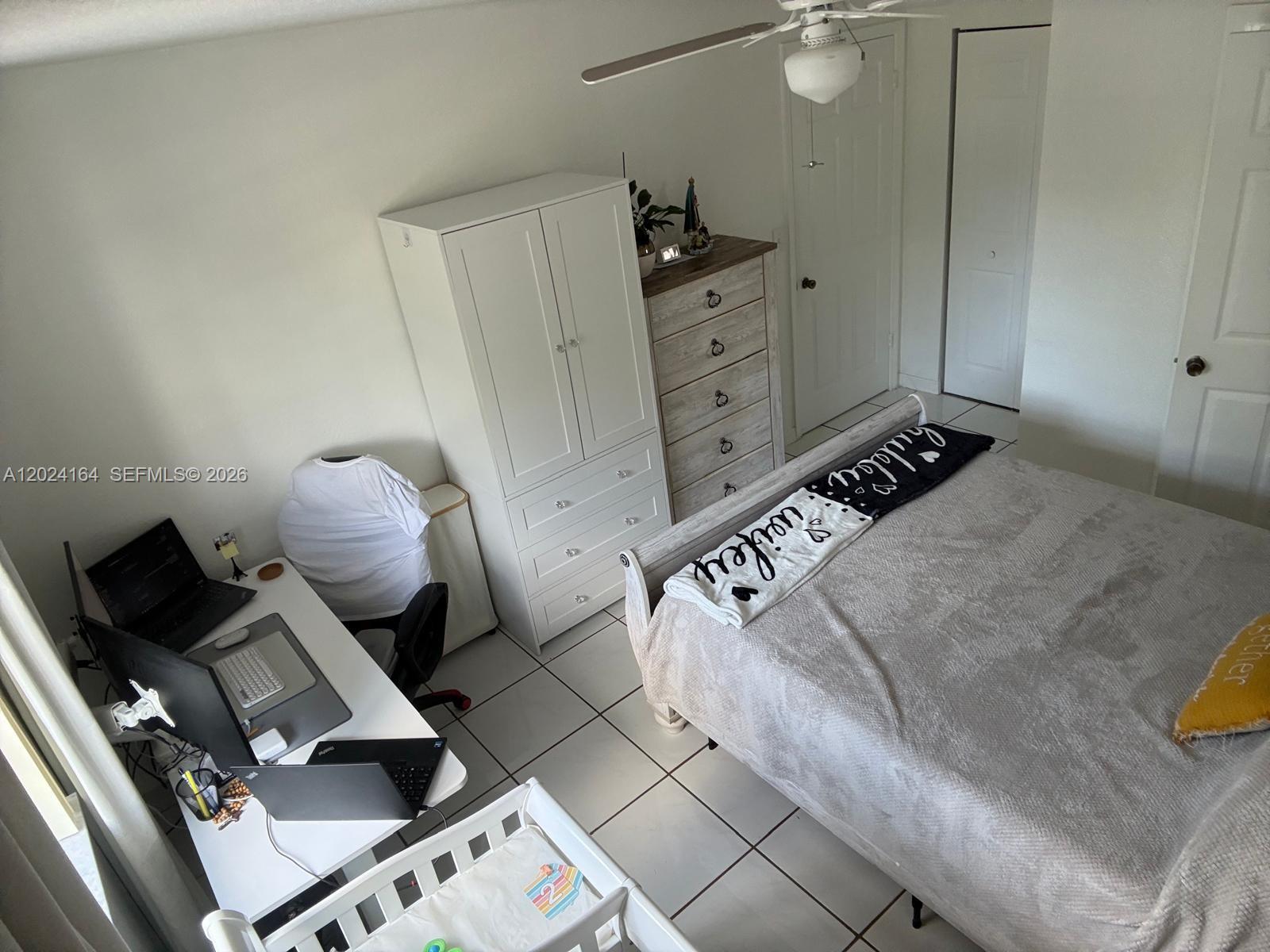 READY VILLAS CONDO - Residential Lease