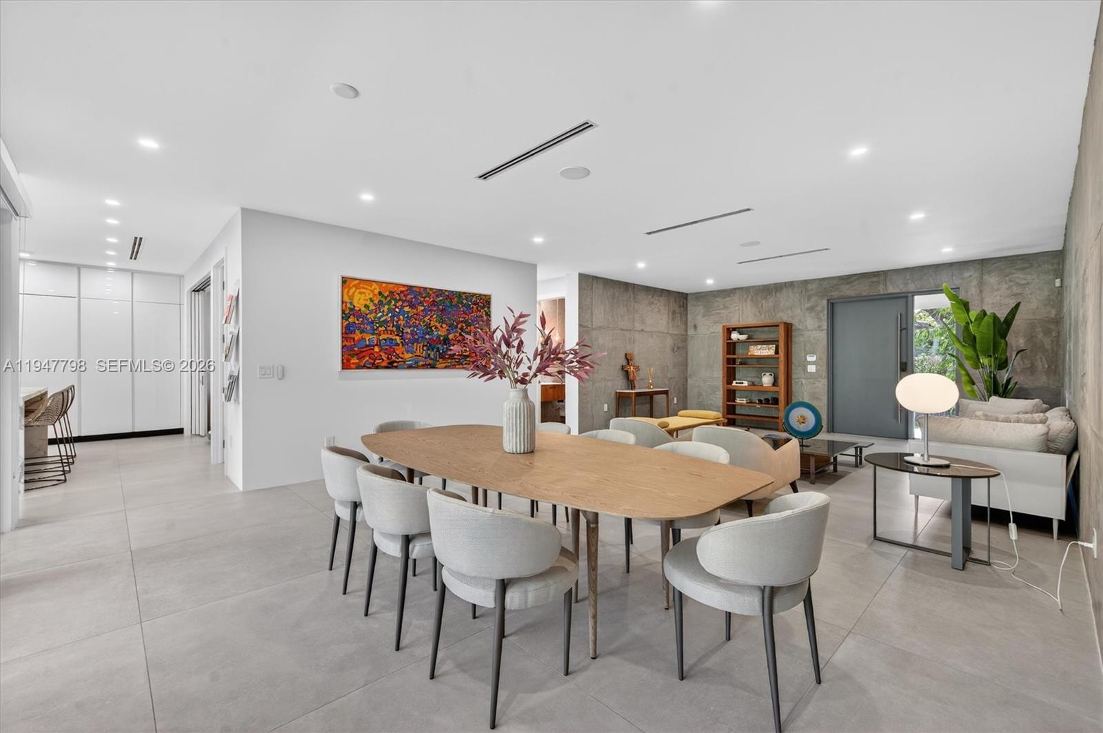 TROPICAL ISLE HOMES SUB 3 - Residential