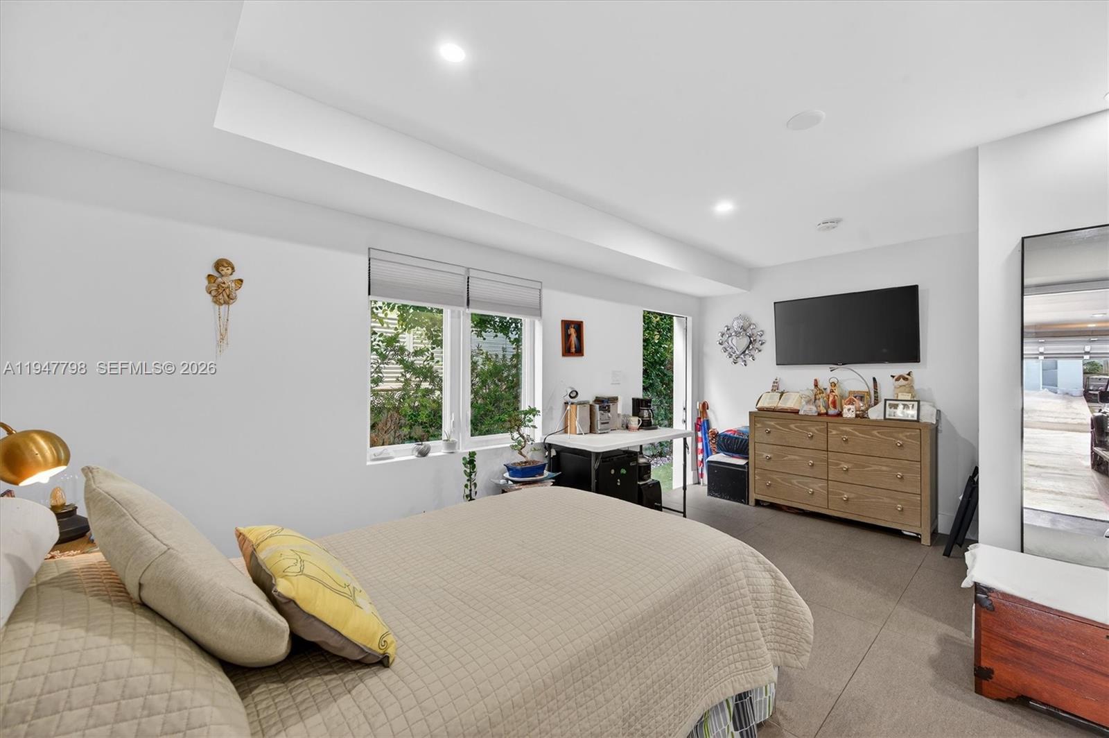 TROPICAL ISLE HOMES SUB 3 - Residential