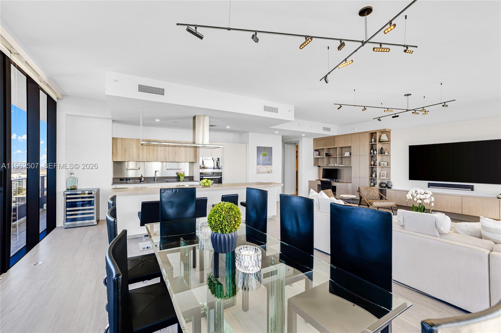 BRICKELL FLATIRON CONDO - Residential