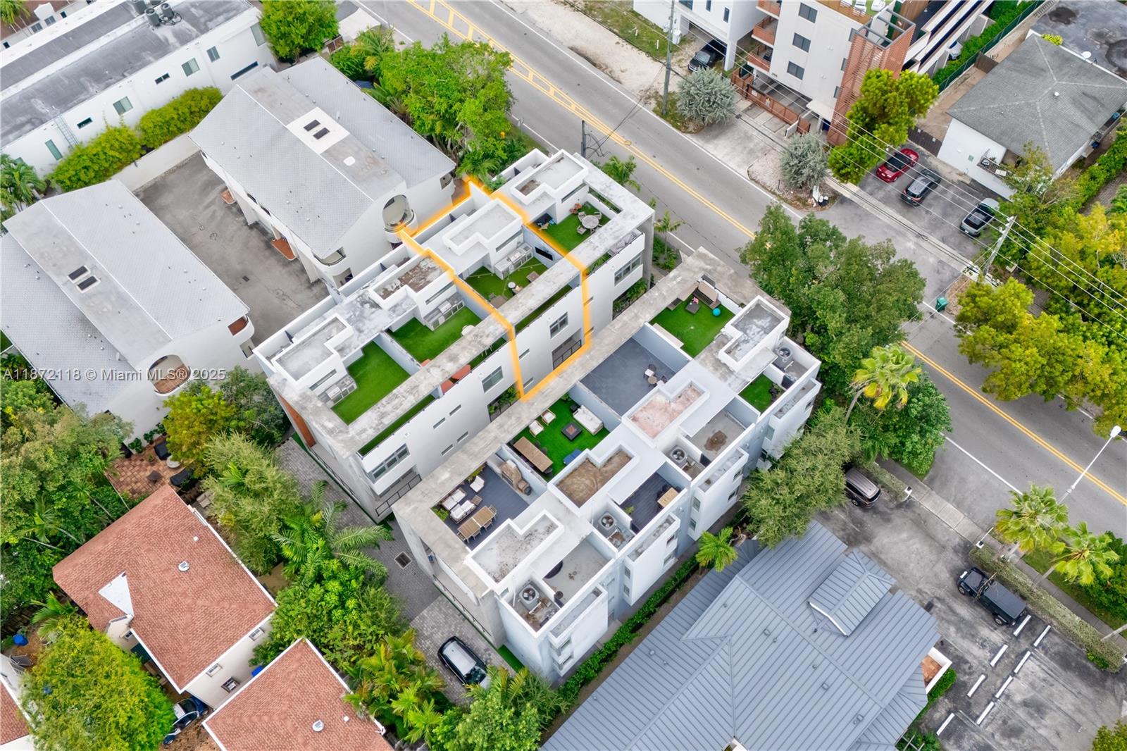 PENT HOMESTEAD - Residential