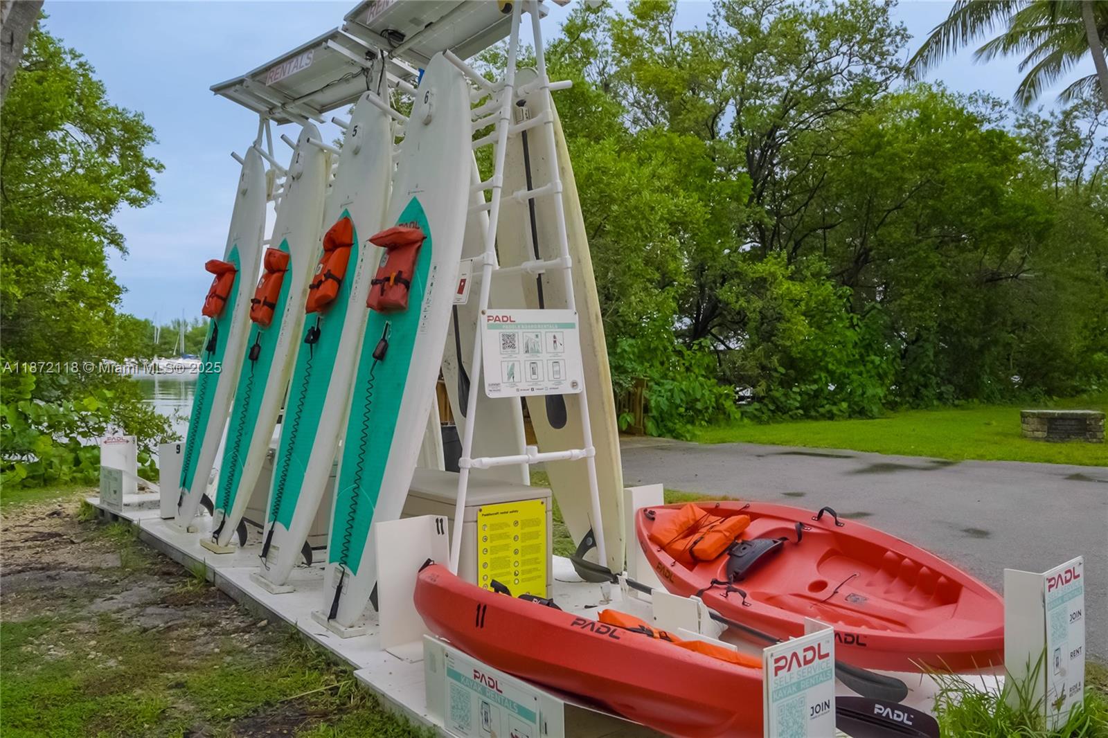 PENT HOMESTEAD - Residential