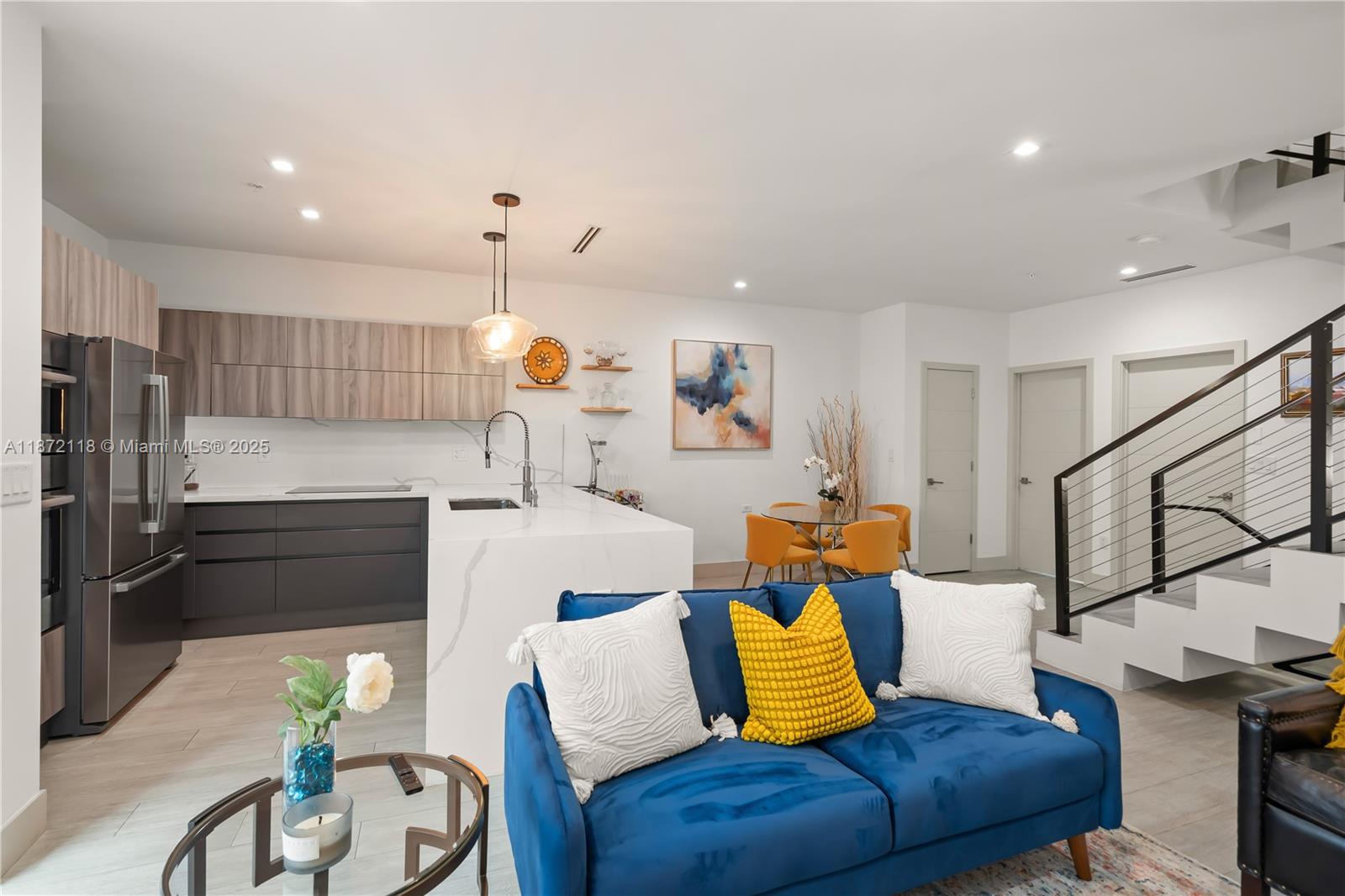 PENT HOMESTEAD - Residential