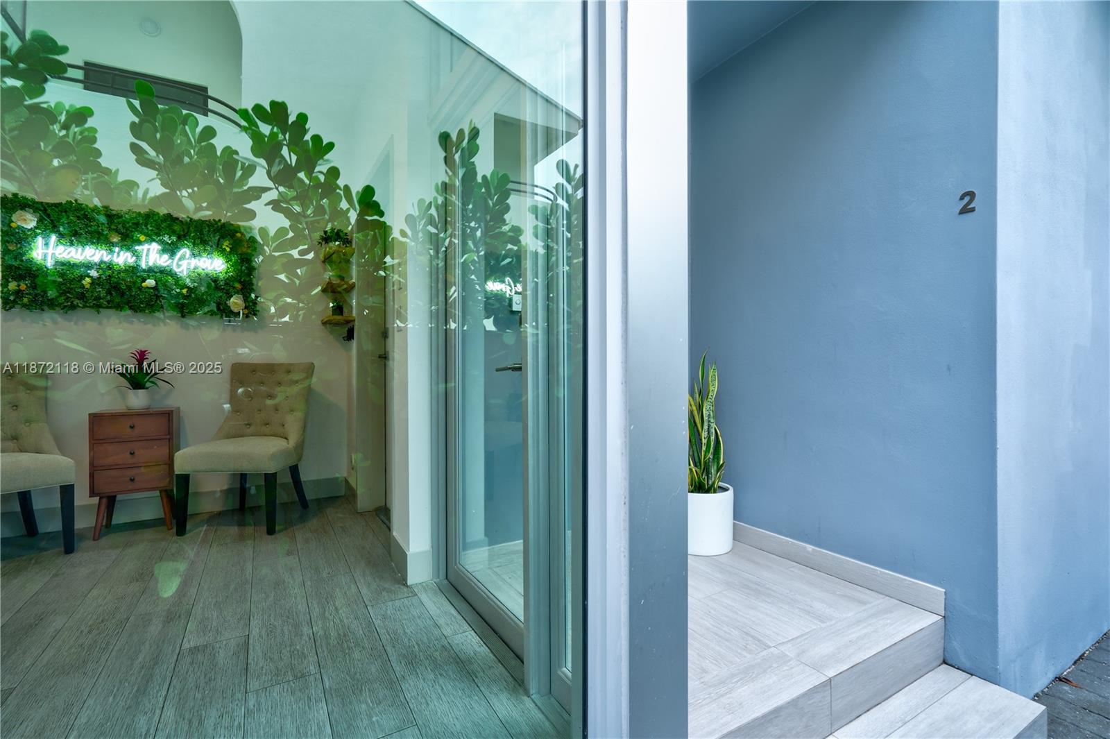 PENT HOMESTEAD - Residential