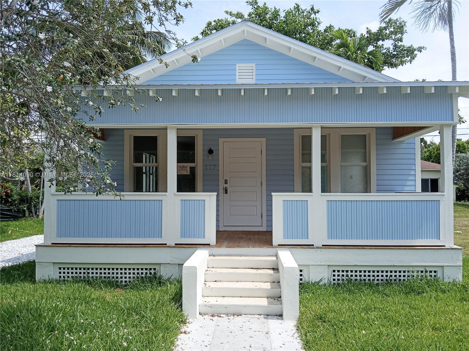 117 Florida Ave, Coral Gables, Broward County, Florida - 2 Bedrooms  
2 Bathrooms - 