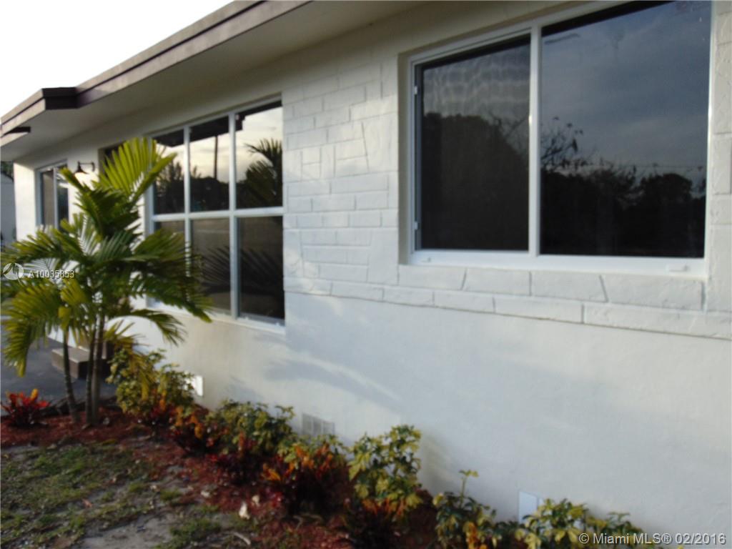 Pine Tree Park 1st Add - Residential