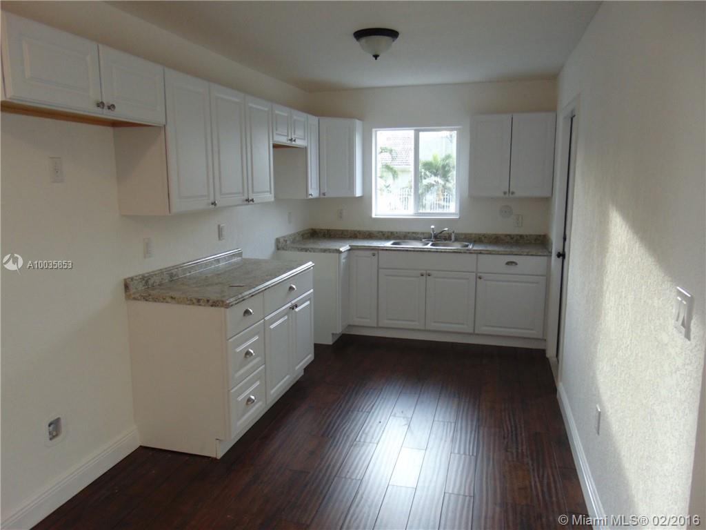 Pine Tree Park 1st Add - Residential