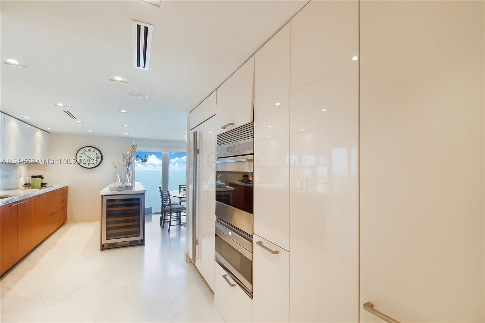 CASA DEL MAR CONDO - Residential Lease