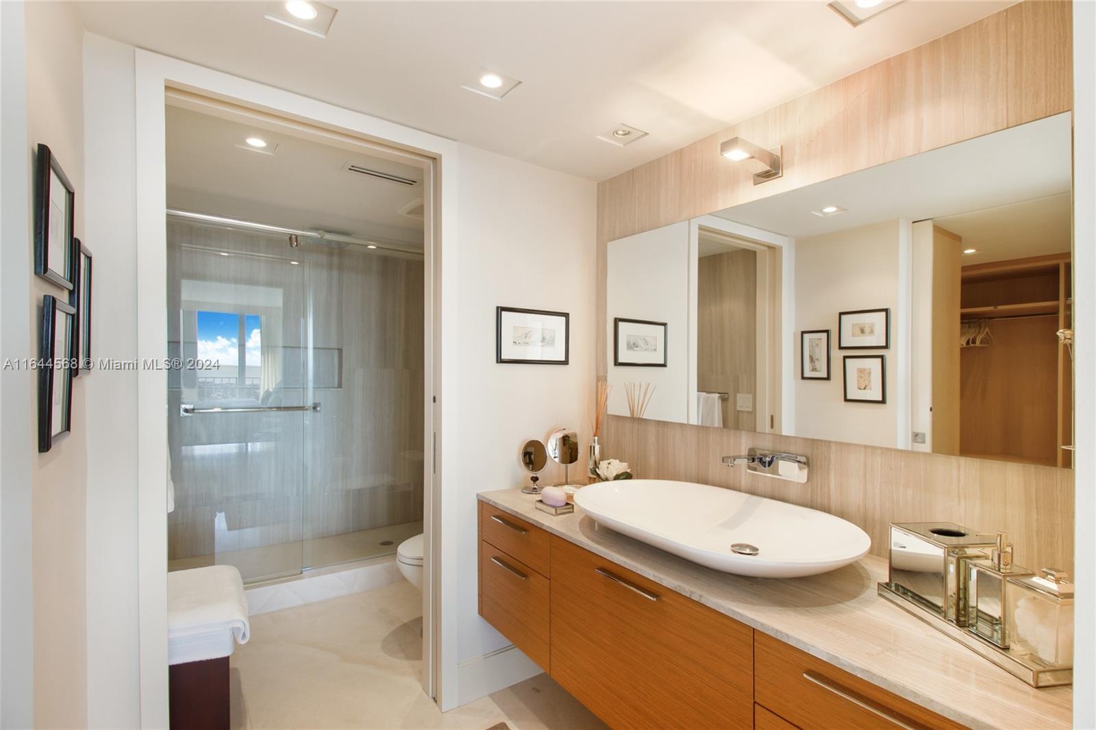 CASA DEL MAR CONDO - Residential Lease