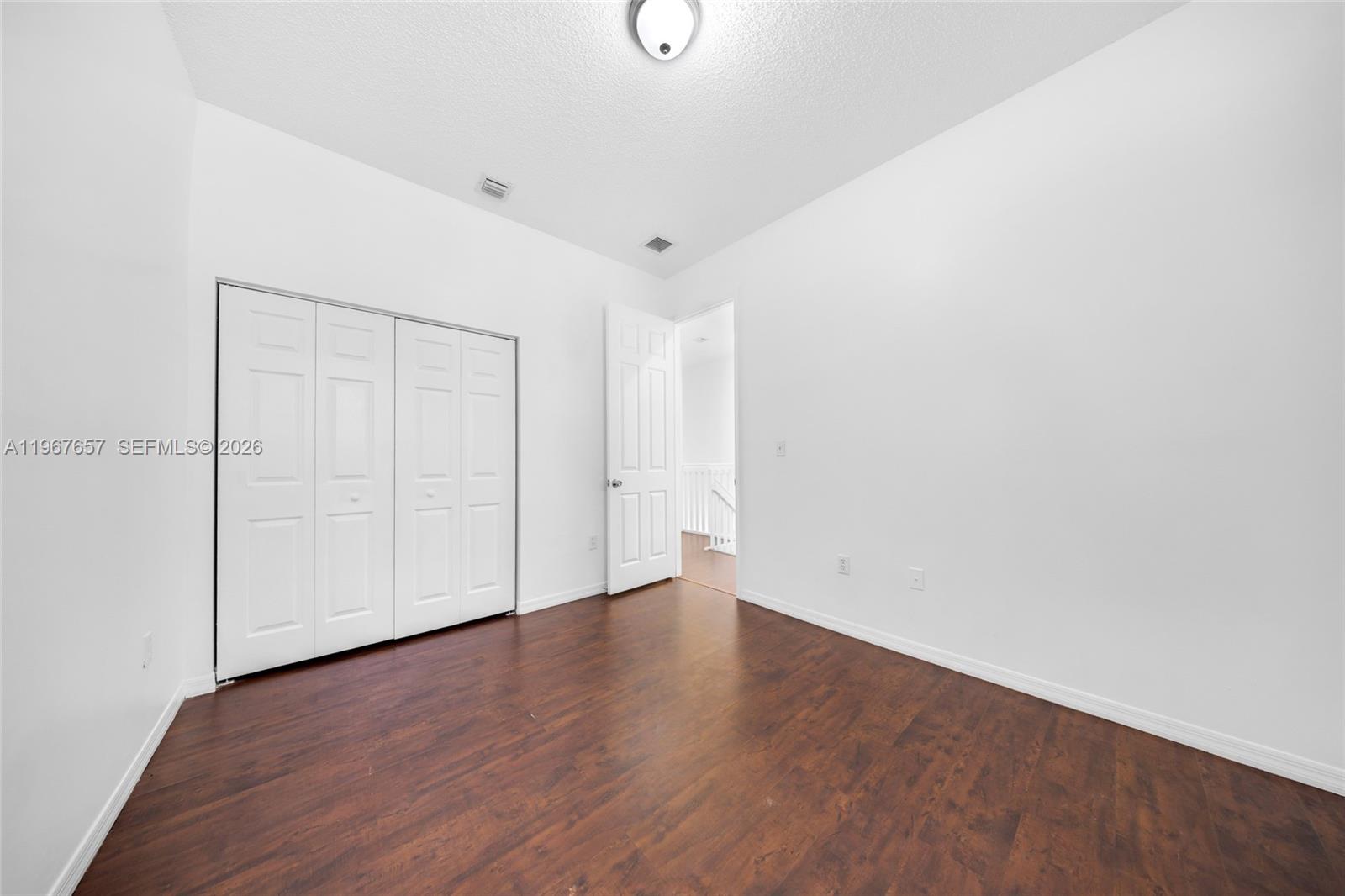 MARBELLA BAY - Residential