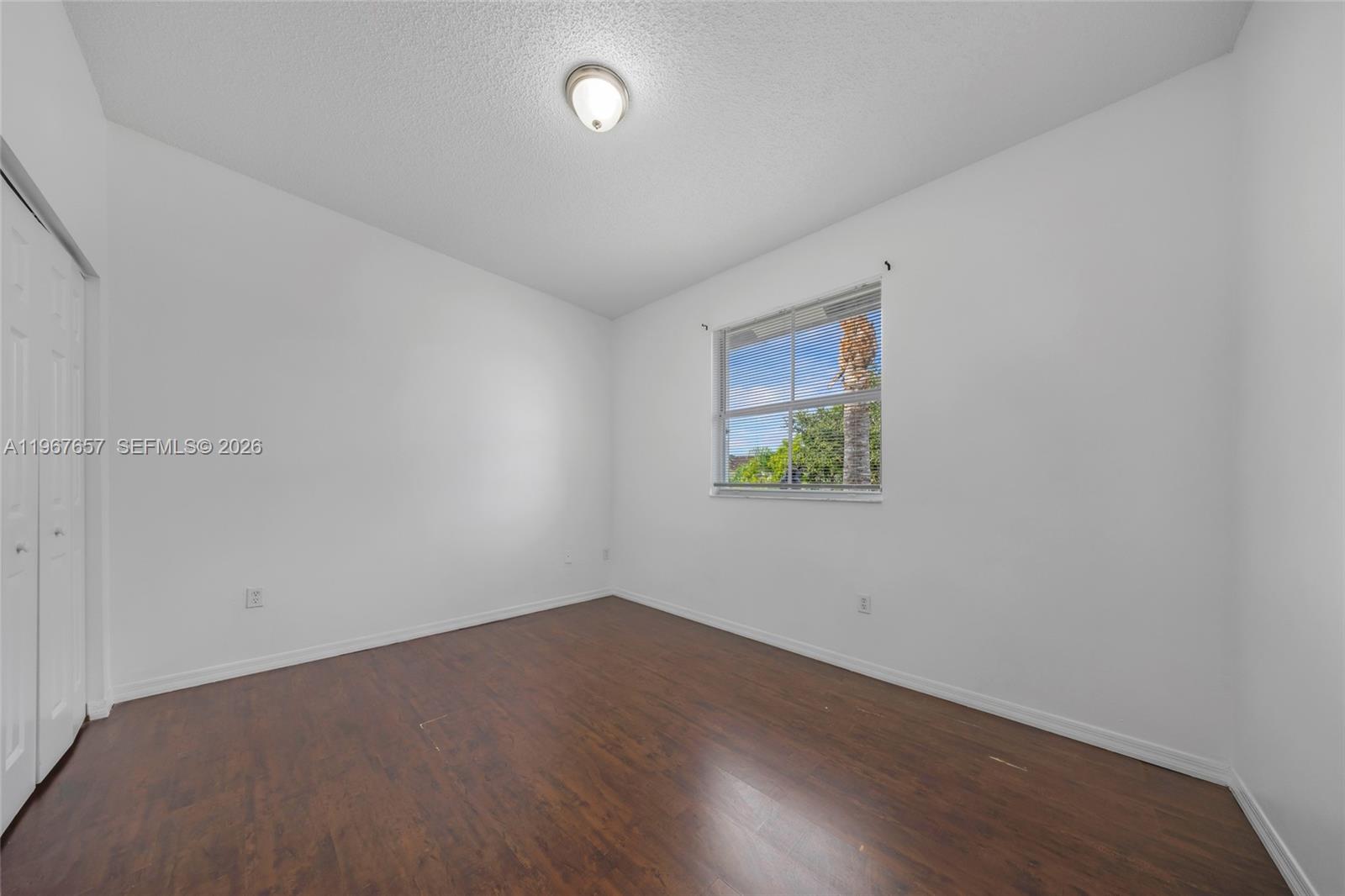 MARBELLA BAY - Residential