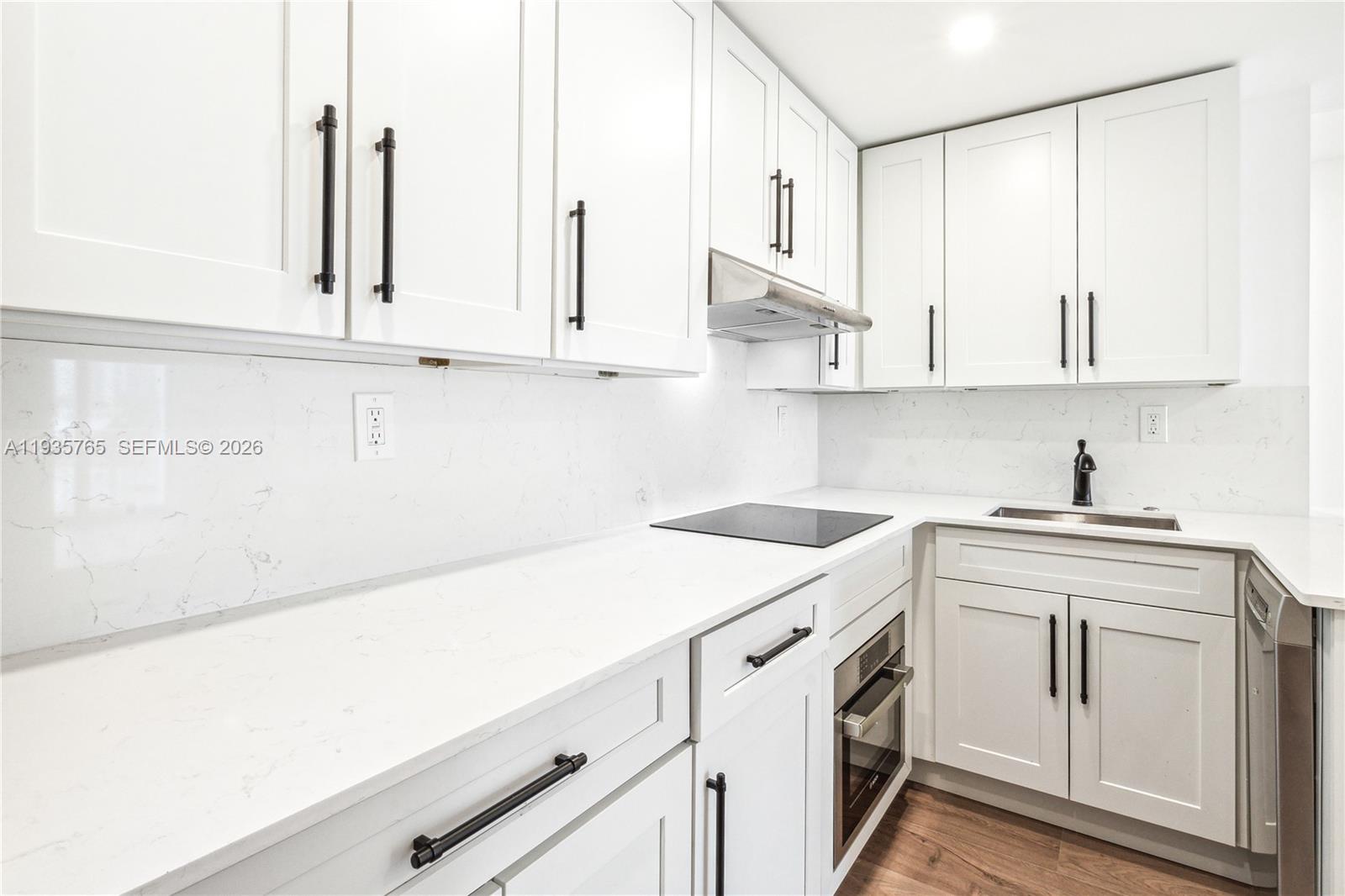 ARCADIA CONDO - Residential