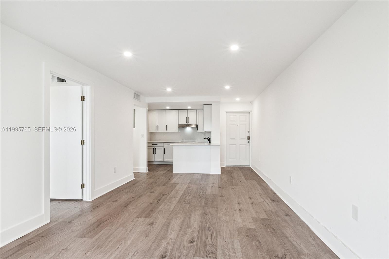 ARCADIA CONDO - Residential