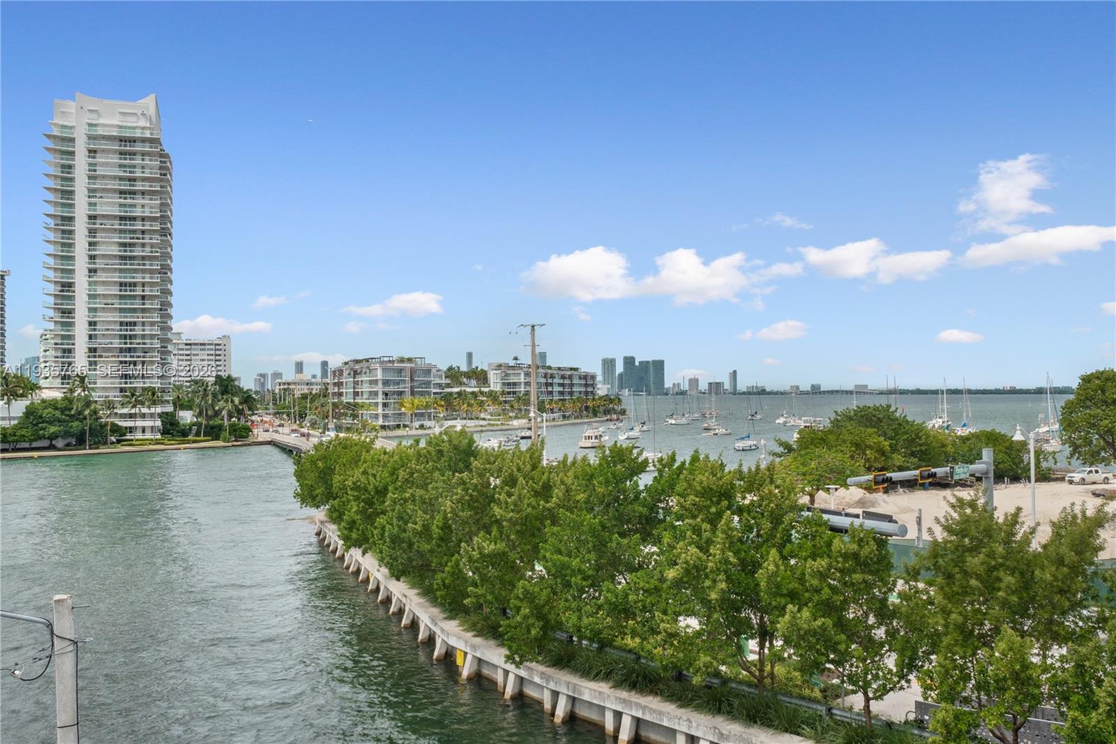 ARCADIA CONDO - Residential