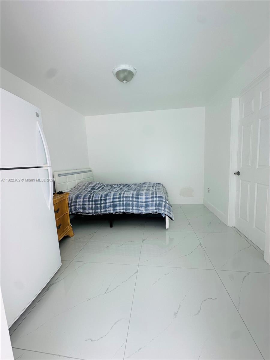 TOWN OF HIALEAH 1 ADDN AM - Residential