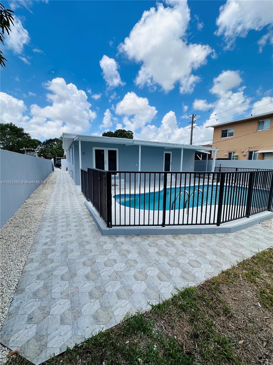 TOWN OF HIALEAH 1 ADDN AM - Residential
